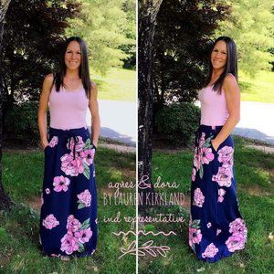 Agnes & Dora™ Essential Maxi Skirt Graphic Peony P